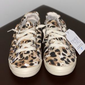 Time and TRU women’s shoes